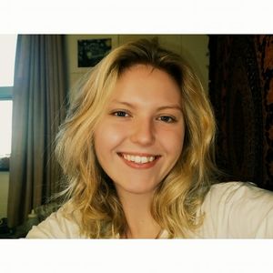 Meet your Posher, Savannah